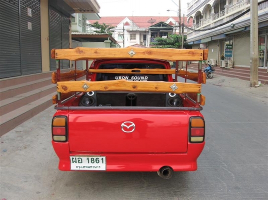 Mazda famiiia  แต่งเต็ม สวยจัด  ประหยัดจริง