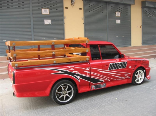 Mazda famiiia  แต่งเต็ม สวยจัด  ประหยัดจริง