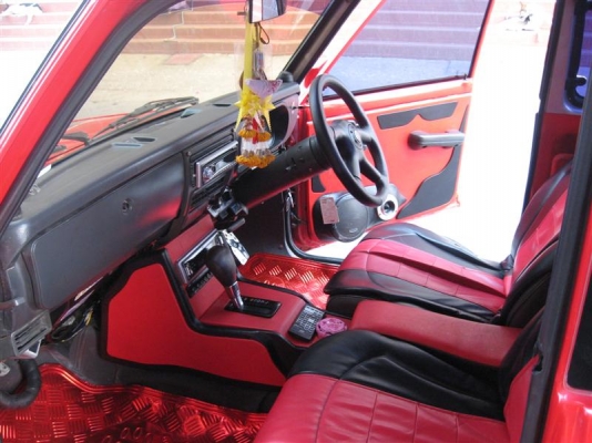 Mazda famiiia  แต่งเต็ม สวยจัด  ประหยัดจริง