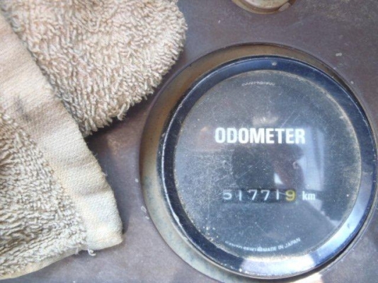 รถตักสภาพสวย KOMATSU WA200-1 Serial 30378 สต็อคใหม่จากญี่ปุ่น ถึงไทยเร็ว ๆ นี้ครับ ขายไม่แพงครับ