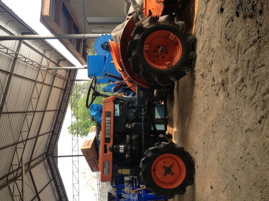 ขายรถไถคูโบต้า B6000 4WDพร้อมโรตารี่   รถเก่านอก