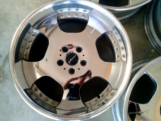 MAG SSR VIENNA 19" 5.114.3 F19 9"x10" ออฟลึกกกกกก MAG SSR VIENNA 19" 5.114.3 F19 9"x10" ออฟลึกกกกกก