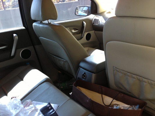 FORD TERRITORY - 4.0 AT ปี 2007 รถบ้านเดิมๆทั้งคันสวยจัด ภายในสวยอุปกรณ์อำนวยความสะดวกครบพร้อม ต้องการขายเพราะมีรถใช้หลายคันไม่ได้ใช้งาน ราคาต่อรองได้นะครับ FORD TERRITORY - 4.0 AT ปี 2007 รถบ้านเดิมๆทั้งคันสวยจัด ภายในสวยอุปกรณ์อำนวยความสะดวกครบพร้อม ต้องการขายเพราะมีรถใช้หลายคันไม่ได้ใช้งาน ราคาต่อรองได้นะครับ