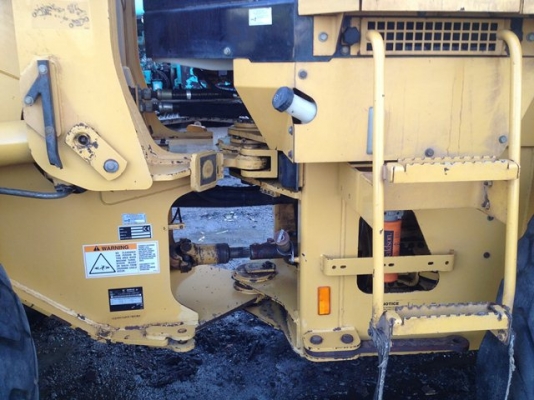 ถึงไทยแล้วรถตัก CAT 924GZ สภาพสวย นำเข้าจากอเมริกา ขายถูก ๆ ครับ