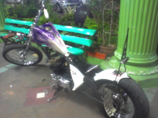 ขาย Honda Old School 250 cc สไตล์จิ๊กโก๋เมกา ราคาถูก ขาย Honda Old School 250 cc สไตล์จิ๊กโก๋เมกา ราคาถูก