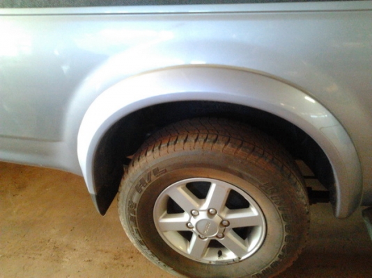 ISUZU D-MAX RODEO LS 3.0 MT 4WD ปี 2003 รถบ้านเดิมๆบางๆทั้งคัน ไม่เคยมีอุบัติเหตุ เครื่องดีไม่มีเยิ้ม ภายในสวยครบพร้อม ระบบขับเคลื่อนสี่ล้อใช้งานได้ดีไม่มีปัญหาเลย ช่วงล่างแน่น ยางสภาพดีพร้อมใช้งานได้เลย เอกสารทะเบียนภาษีครบพร้อมโอน ราคาต่อรองได้ครับ