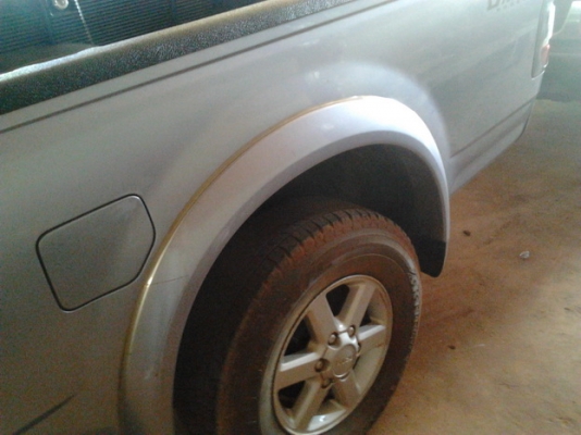 ISUZU D-MAX RODEO LS 3.0 MT 4WD ปี 2003 รถบ้านเดิมๆบางๆทั้งคัน ไม่เคยมีอุบัติเหตุ เครื่องดีไม่มีเยิ้ม ภายในสวยครบพร้อม ระบบขับเคลื่อนสี่ล้อใช้งานได้ดีไม่มีปัญหาเลย ช่วงล่างแน่น ยางสภาพดีพร้อมใช้งานได้เลย เอกสารทะเบียนภาษีครบพร้อมโอน ราคาต่อรองได้ครับ