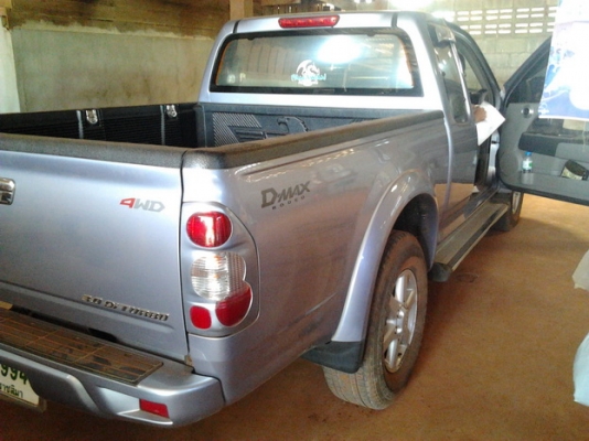 ISUZU D-MAX RODEO LS 3.0 MT 4WD ปี 2003 รถบ้านเดิมๆบางๆทั้งคัน ไม่เคยมีอุบัติเหตุ เครื่องดีไม่มีเยิ้ม ภายในสวยครบพร้อม ระบบขับเคลื่อนสี่ล้อใช้งานได้ดีไม่มีปัญหาเลย ช่วงล่างแน่น ยางสภาพดีพร้อมใช้งานได้เลย เอกสารทะเบียนภาษีครบพร้อมโอน ราคาต่อรองได้ครับ