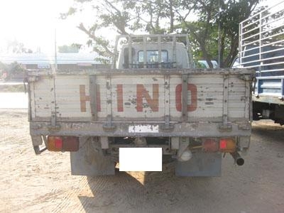 ขาย Hino FB 120 หกล้อไม่ดั้มพ์ รถห้าง มือเดียว แอร์เย็น โทร 088-4501277