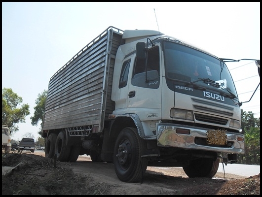 สิบล้อเดกก้า 195 แรง 2เพลาไม่ดั้ม