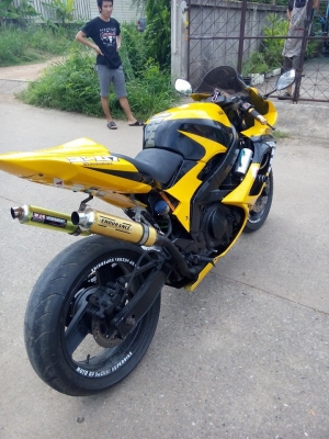 ขายzzr400 แฟริ่ง k7 หล่อๆ สนนราคาที่ 49000 บาท ขายzzr400 แฟริ่ง k7 หล่อๆ สนนราคาที่ 49000 บาท