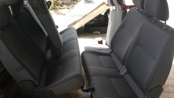 ขายเบาะเดิมรถตู้ คอมมูเตอร์ ขายเบาะเดิมรถตู้ คอมมูเตอร์