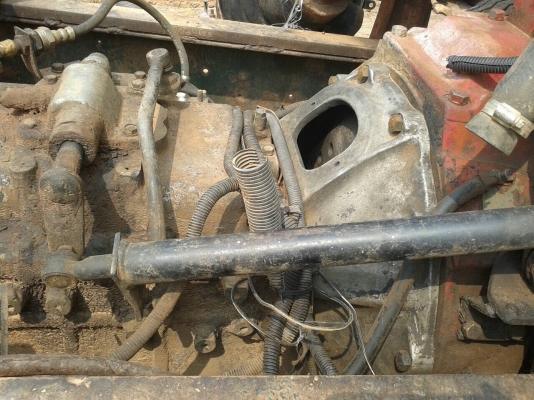 ขายเทนเลอร์ 10 ล้อ 2 เพลา ไม่มีเล่มทะเบียนราคาถูก คัสซีรถเรียว เครื่องแดวู 320 แรงม้า มีใบคุมเครื่อง ช่วงล่างใหญ่ของ ROCKY 240 วางหัว SUMO227 เบรคทิฟฟี่  เพาวเวอร์ ราคาต่อรองได้ครับ