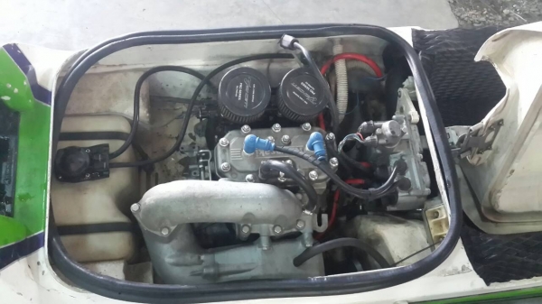 Kawasaki 750 Pro Twins Cabu