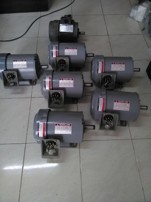 ขายมอเตอร์ มิซู 2 แรง ไฟ 220/380 โวล์ สามารถต่อใช้ไฟบ้านได้ สภาพสวยมากคับ