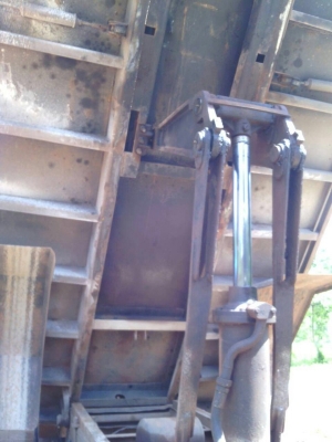 รถอีซูซุ 6 ล้อดั้ม FSR เปลื่ยนเครื่อง 165 แรงม้า. สนใจติดต่อ 081 - 6079515 รถอีซูซุ 6 ล้อดั้ม FSR เปลื่ยนเครื่อง 165 แรงม้า. สนใจติดต่อ 081 - 6079515