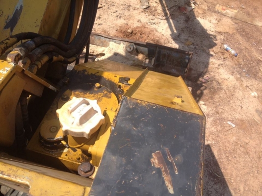 ขายแบคโคKOMATSU PC50UU ขายตามสภาพ เครื่องดี ปั้มดี ช่วงล่างดี บอดี้สวย ปั้มไฮอ่อน สภาพพร้อมใช้งาน สนใจโทร 090-8588220คุณนะ ID:narong498 หรือ www.truck.in.th/498