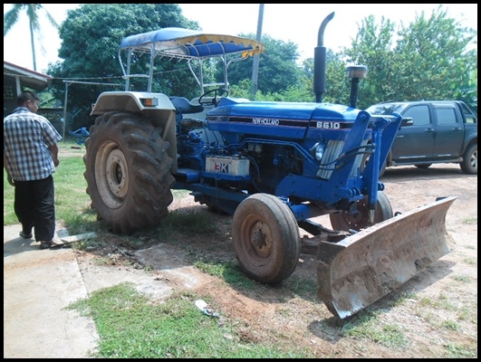 ขายด่วน รถไถ 66xx T5 ขายด่วน รถไถ 66xx T5