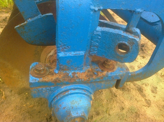 ขายหางไถ  7จานของCMT  ตามสภาพราคาเบาๆสนใจโทร0810076640