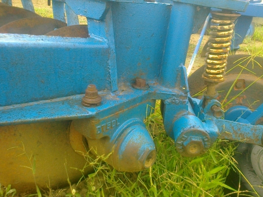 ขายหางไถ  7จานของCMT  ตามสภาพราคาเบาๆสนใจโทร0810076640