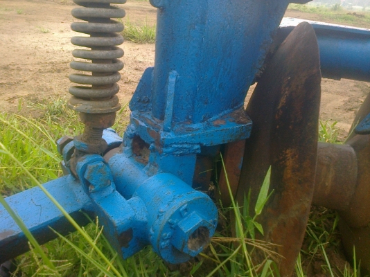 ขายหางไถ  7จานของCMT  ตามสภาพราคาเบาๆสนใจโทร0810076640