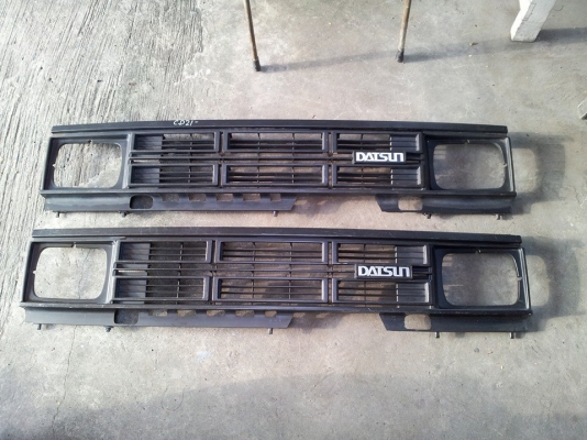 กระจังหน้า Big m ญี่ปุ่น หรือ Datsan 6 ช่อง สวยไม่แตกหักโลโก้ครบ