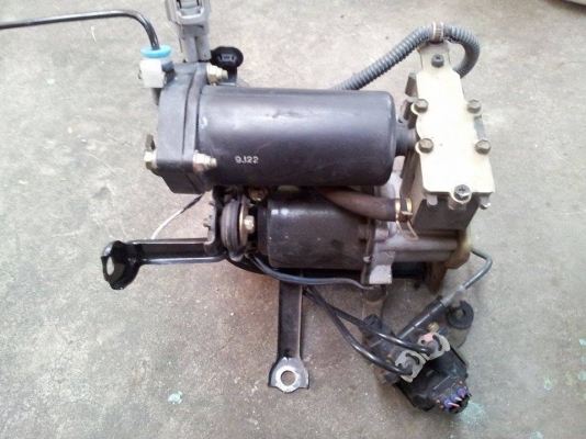 ปั๊มลม Toyota ไฟ12 ชุดใหญ่สภาพสวย เทสแล้วปกติ