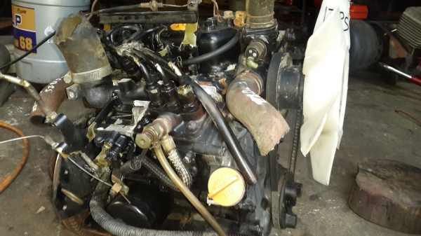 สามสูบ 13 แรง สามสูบ 13 แรง