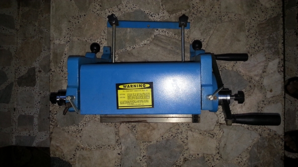 ขายเครื่อง ตัด พับ ม้วน ในตัวเดียวกัน ขนาด 12นิ้ว สภาพใหม่ 7,500