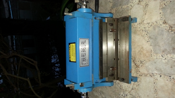 ขายเครื่อง ตัด พับ ม้วน ในตัวเดียวกัน ขนาด 12นิ้ว สภาพใหม่ 7,500