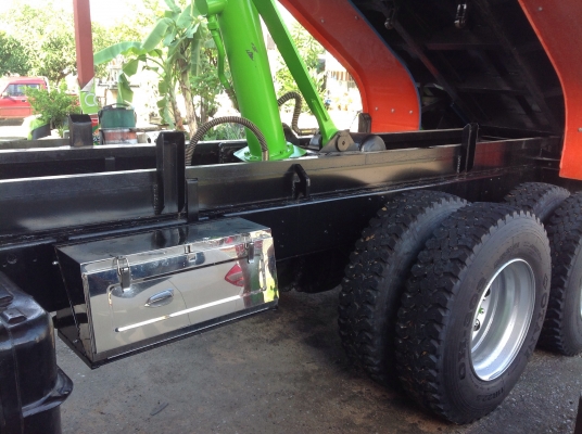 ขายรถสิบล้อ เฉินหลง 2 เพลา