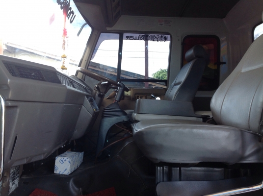 ขายรถสิบล้อ เฉินหลง 2 เพลา