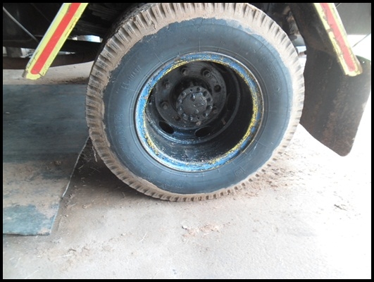 6 ล้อ ร๊อคกี้ 175