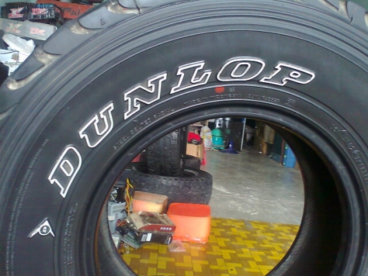 ขายยางรถ