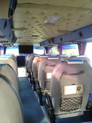 ต้องการขายรถบัส6ล้อด่วน ต้องการขายรถบัส6ล้อด่วน