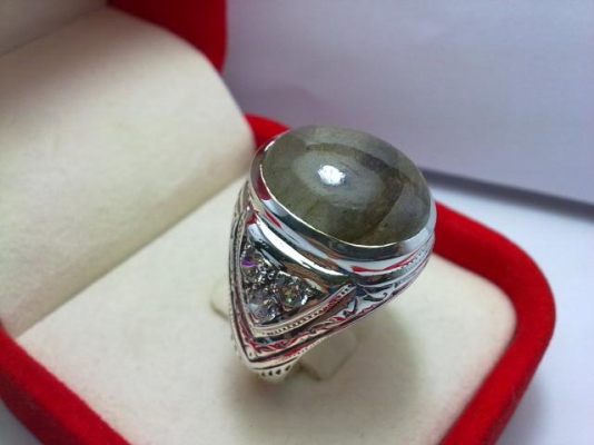 แหวนเงินพลอยลาบราดอไรท์