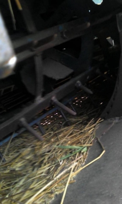 ขายรถสีข้าวหกฟุตจัมโบ้รถหกล้อเครื่องหกสูบเครื่องดีเบรคดีพร้อมใช้งานขายถูกๆ65,000บาท