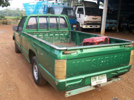 กระบะพร้อมใช้งาน  รถบางทั้งคัน พร้อมโอนครับ