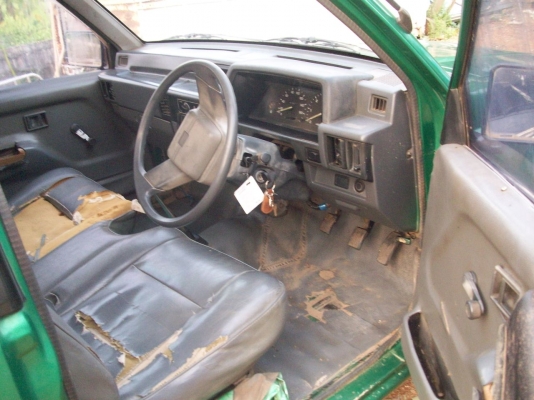 กระบะพร้อมใช้งาน  รถบางทั้งคัน พร้อมโอนครับ