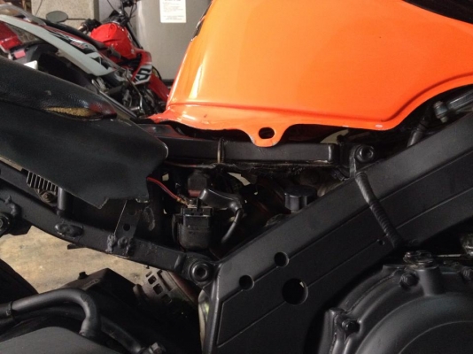 ขาย Cbr 400 ปี 89 ทะเบียนแท้+ตอง+ชื่อผมเอง ขาย Cbr 400 ปี 89 ทะเบียนแท้+ตอง+ชื่อผมเอง