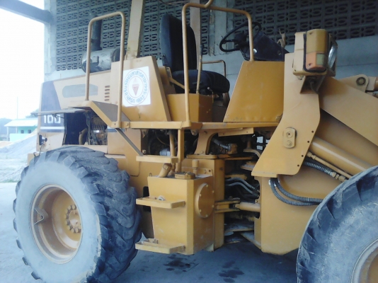 ขายรถตัก KomatSu-100 เอวอ่อน สภาพดีพร้อมลุยงาน รถฝากขายครับ