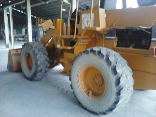 ขายรถตัก KomatSu-100 เอวอ่อน สภาพดีพร้อมลุยงาน รถฝากขายครับ