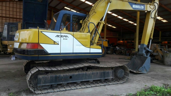 มี VDO ให้ชม.รถเก่านอกยังไม่ใช้เมืองไทย KOBELCO SK120-/// เอกสารอินวอย ราคา 1400000