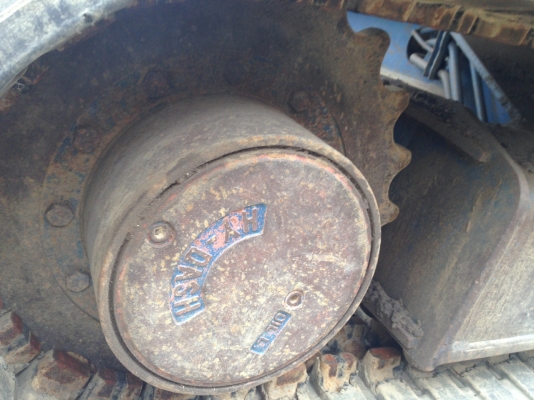 ขายรถแบคโฮ KOBELCO SK60-/// รถเก่านอก เอกสารอินวอย แทรคยาง ราคา 790000 ขายรถแบคโฮ KOBELCO SK60-/// รถเก่านอก เอกสารอินวอย แทรคยาง ราคา 790000