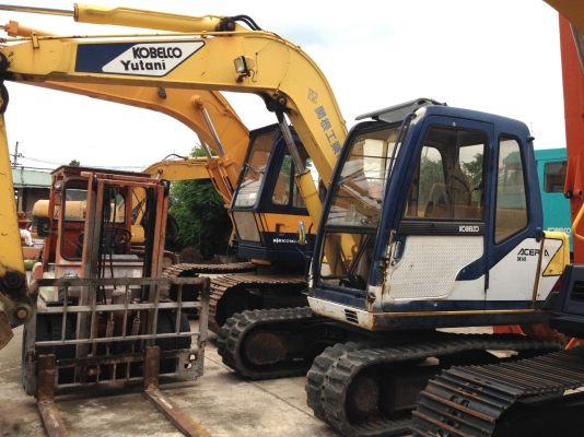 ขายรถแบคโฮ KOBELCO SK60-/// รถเก่านอก เอกสารอินวอย แทรคยาง ราคา 790000 ขายรถแบคโฮ KOBELCO SK60-/// รถเก่านอก เอกสารอินวอย แทรคยาง ราคา 790000