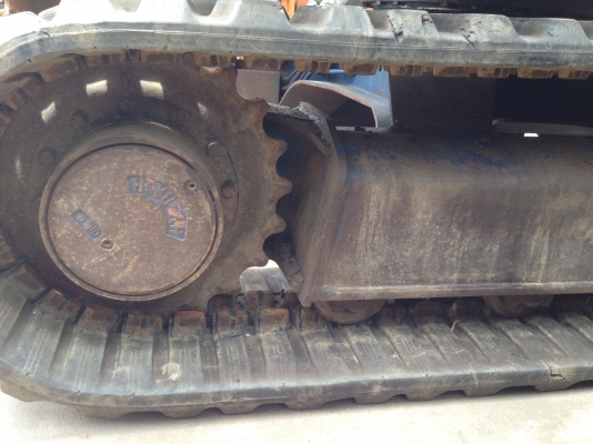 ขายรถแบคโฮ KOBELCO SK60-/// รถเก่านอก เอกสารอินวอย แทรคยาง ราคา 790000 ขายรถแบคโฮ KOBELCO SK60-/// รถเก่านอก เอกสารอินวอย แทรคยาง ราคา 790000