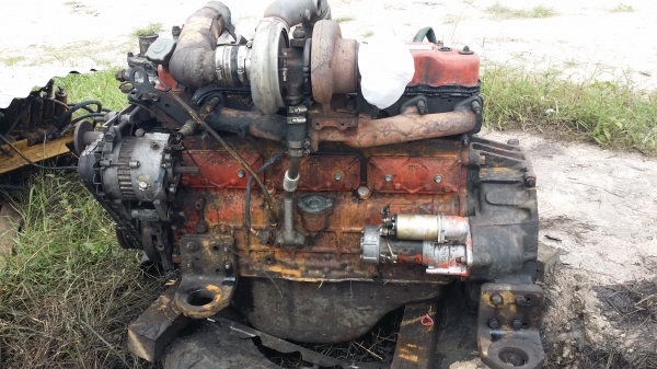 ขายด่วน เครื่อง6BG1-2สภาพสวย ลดราคาเหลื่อ 85,000