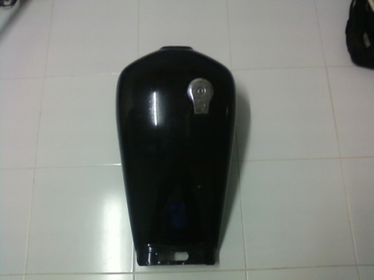 ถังน้ำมัน yamaha spacial 400 cc มีฝาล็อก ก๊อกครบ ราคา 2000 บาท สภาพไม่ผุครับ