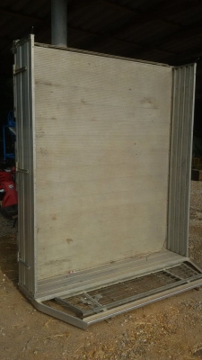 ขายกะบะเลสมือสอง สวย สภาพดี