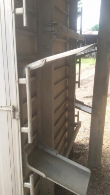 ขายกะบะเลสมือสอง สวย สภาพดี